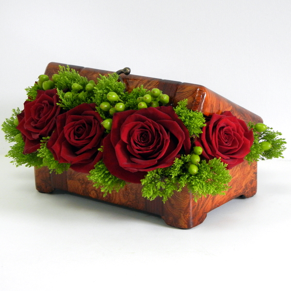 Artistry in Bloom's Blog Valentine Flowers Victoria BCExpress Your Feelings