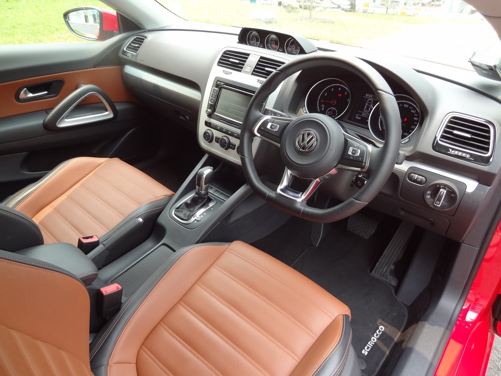 Shaun Owyeong Volkswagen Scirocco 1 4 Tsi Dsg Car Review