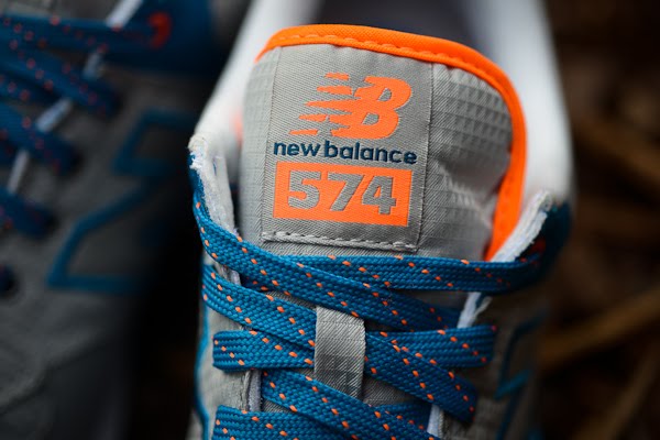 FollowTheKicks: New Balance ML574 Windbreaker Grey/Blue-Orange