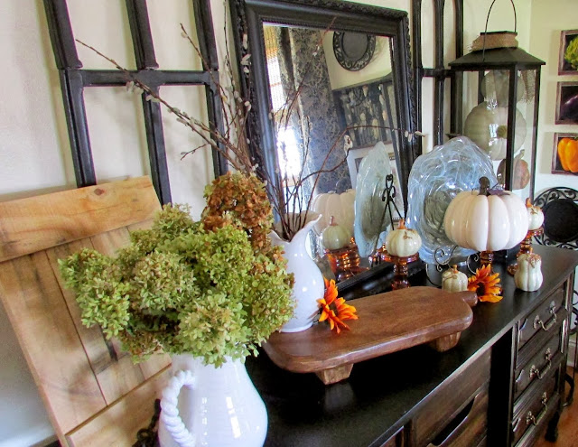 Thanksgiving  or Fall Tablescape with Antlers Pallet Wood and Pumpkins