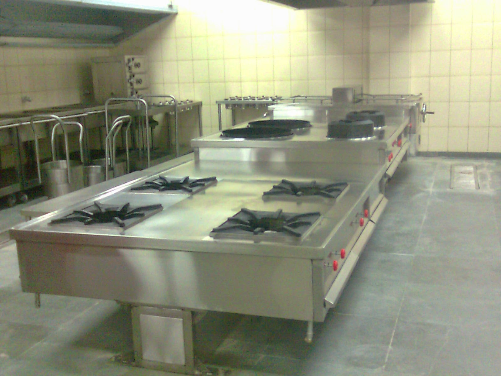 Lekhari Com Range Of Steel Nampally Hyderabad Commercial Kitchen