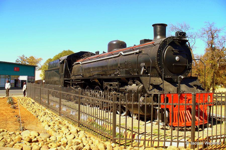 old STEAM in South Africa SchweizerReneke, Town Centre