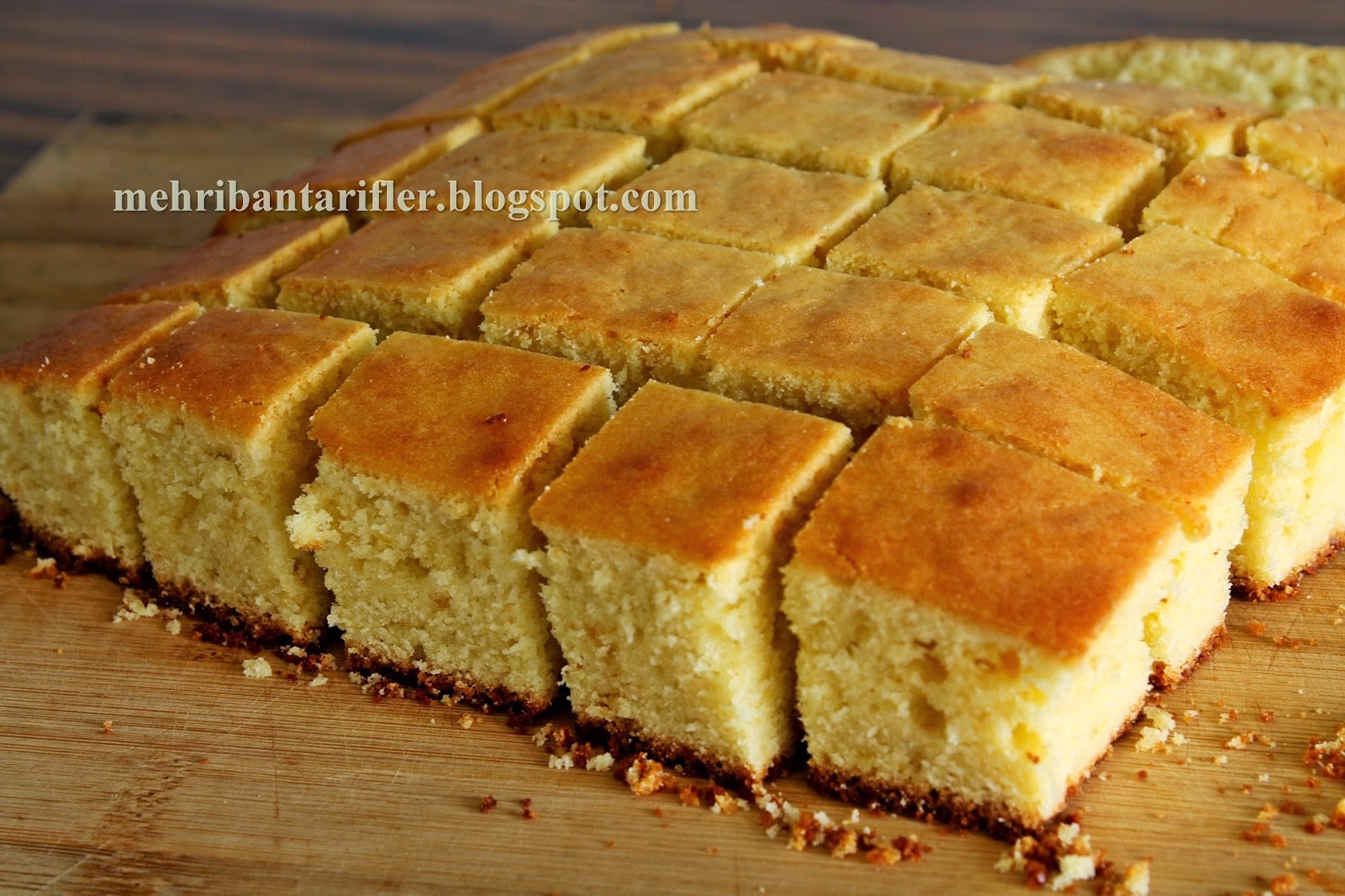 Mehribanın yahşi tarifleri Lamington çikolata soslu kek küpleri.
