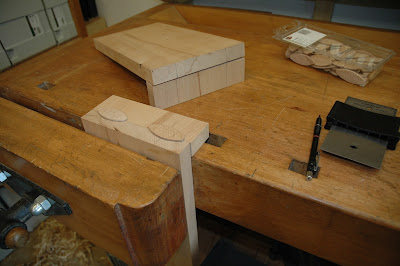 holzprojekte: Nachttische zum Einhängen