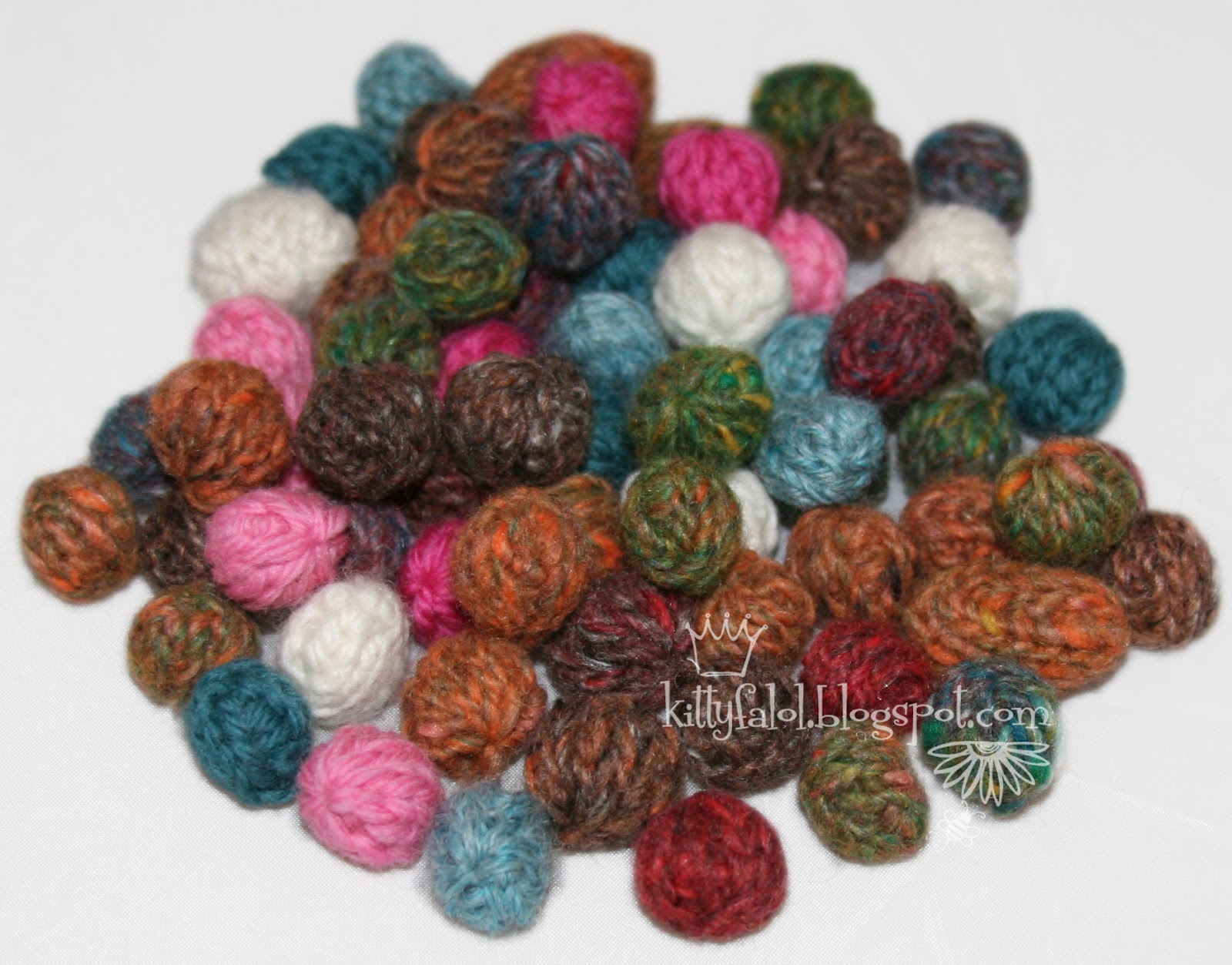 Felting knitted beads in a food mixer Craft me Happy! Felting