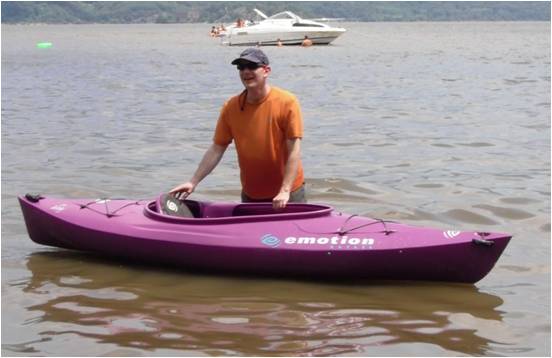 Kayaknut: Kayak Safety: Seaworthiness & Bulkheads