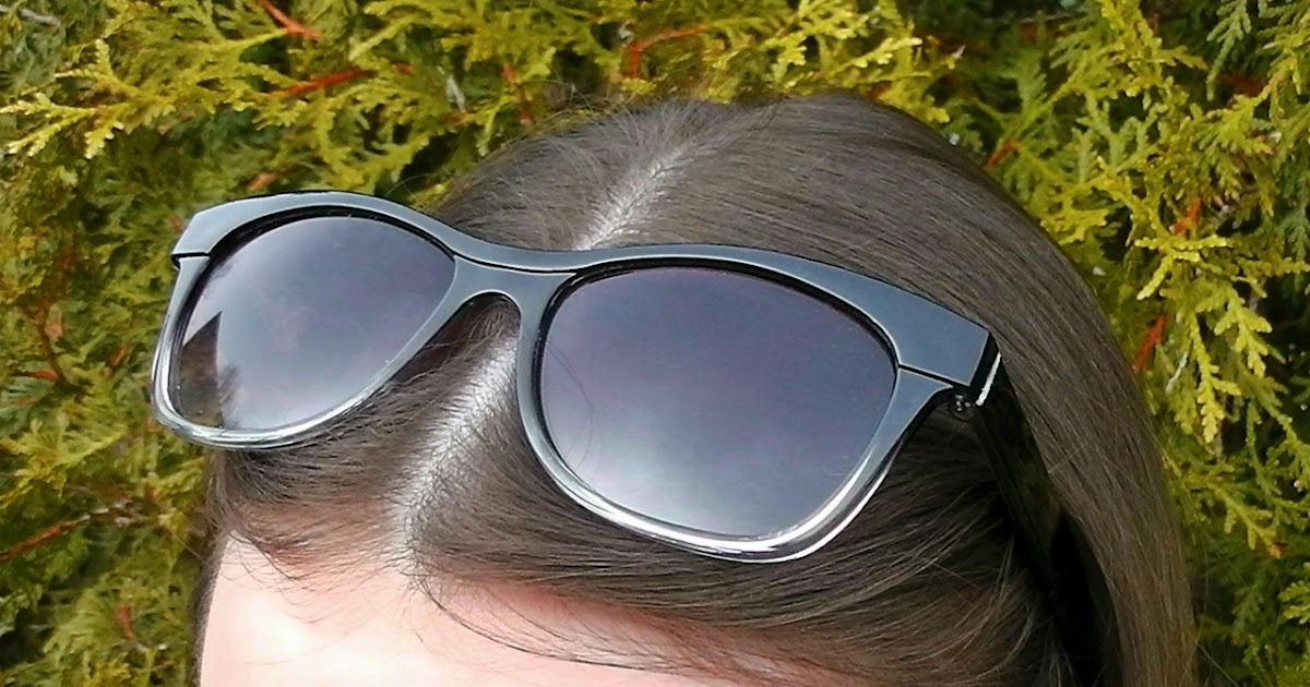 Divine Number 7 Fashion Accessory Tip How To Keep Sunglasses On