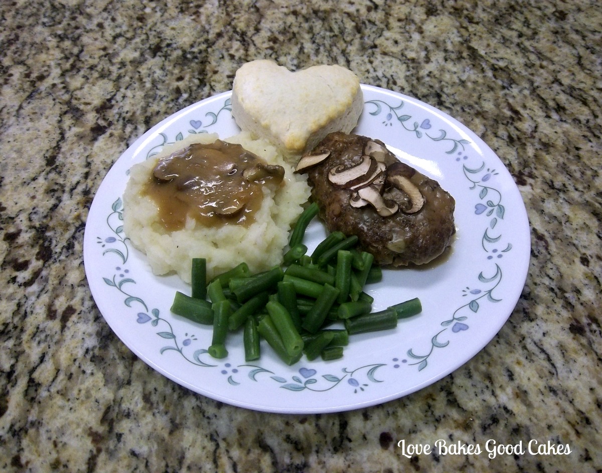 Salisbury Steak with Mushroom Gravy - Love Bakes Good Cakes
