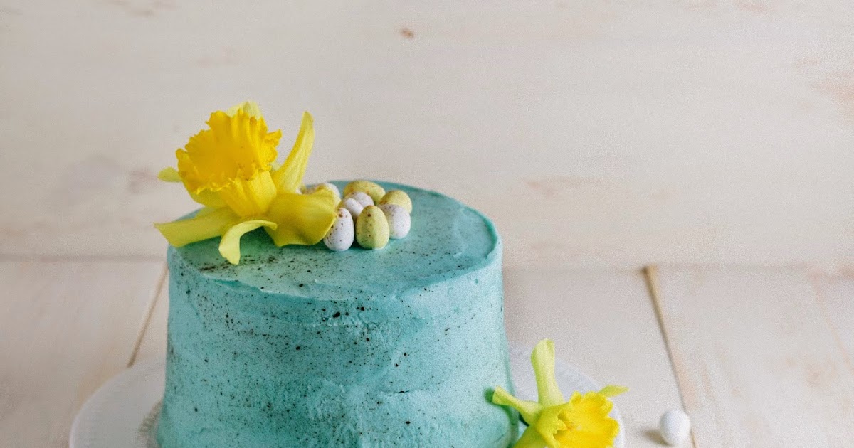 Easter Egg Cake hummingbird high a desserts and baking blog