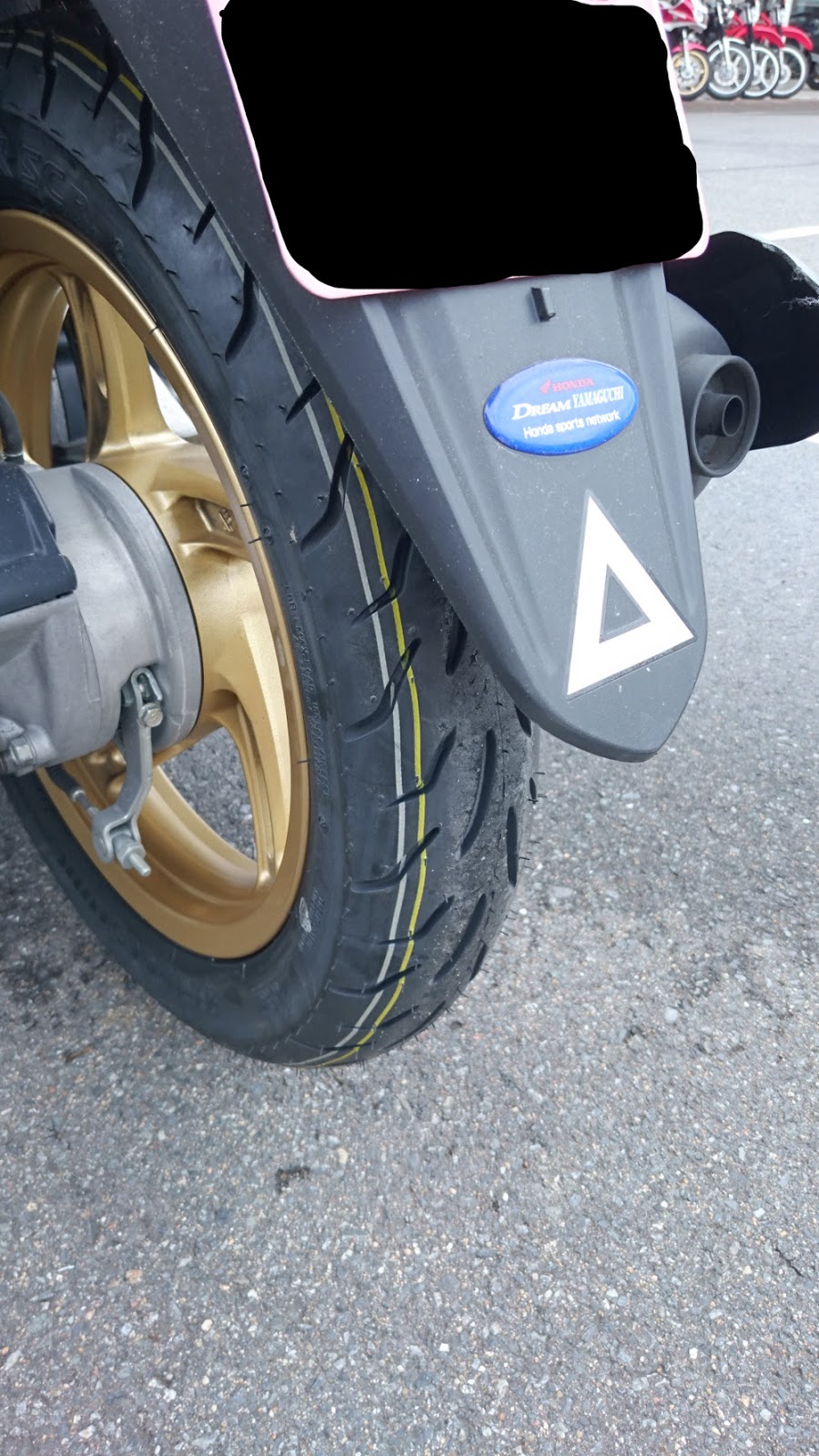 ｐｃｘで通勤快速 後輪タイヤ交換