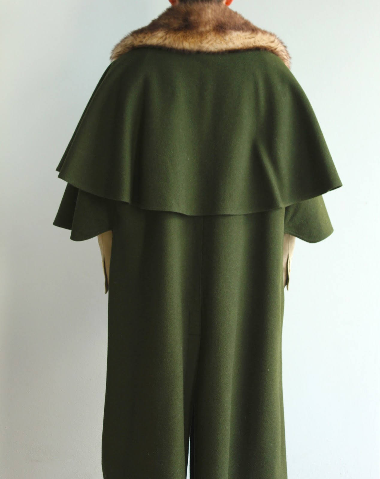 Beyond Fabric Portuguese Capes Get wrapped up for Fall '13 Fashion