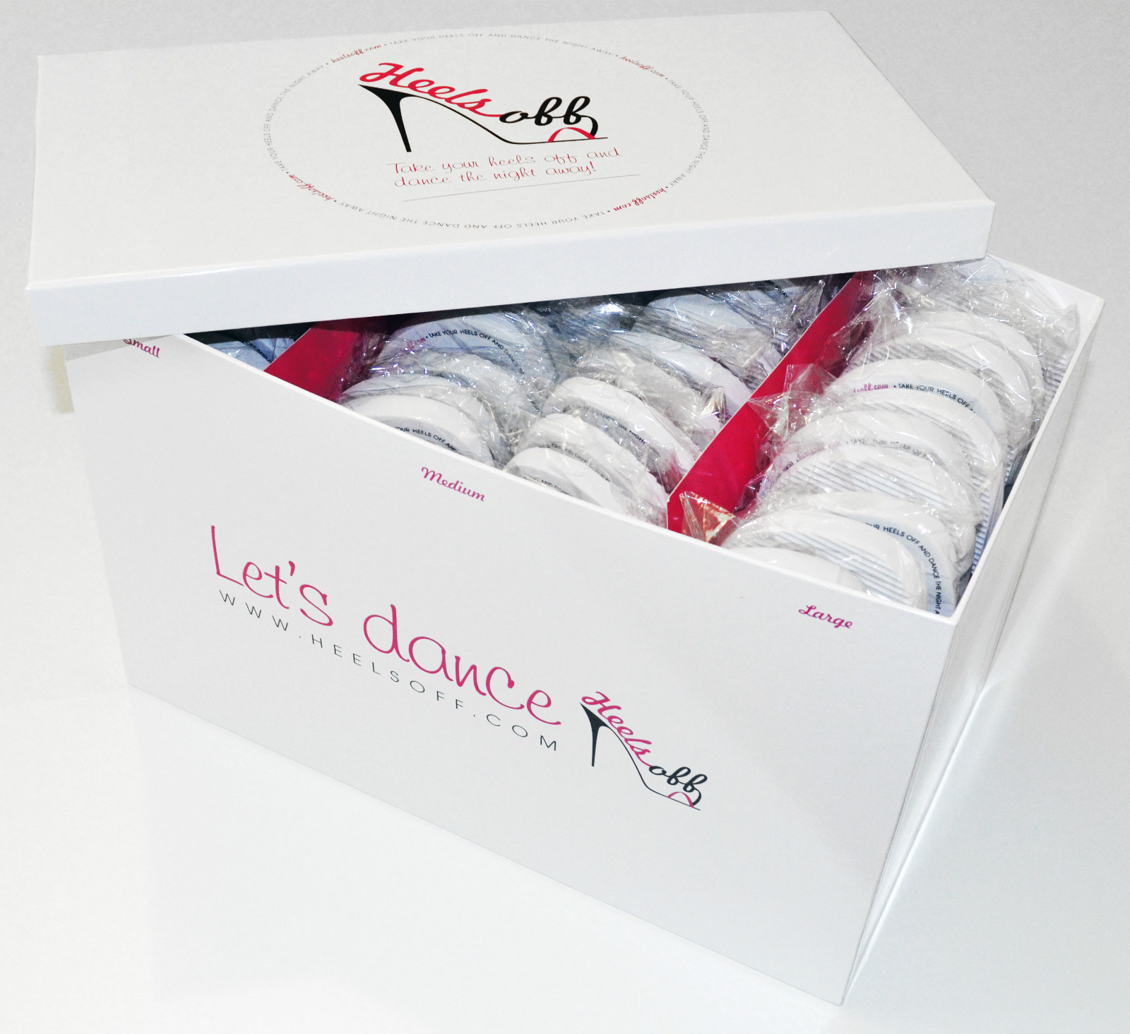 flip flops for beach wedding guests