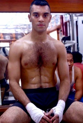 Didi Riyadi Hot Body Didi Riyadi Hot Body Sixpack Bulu