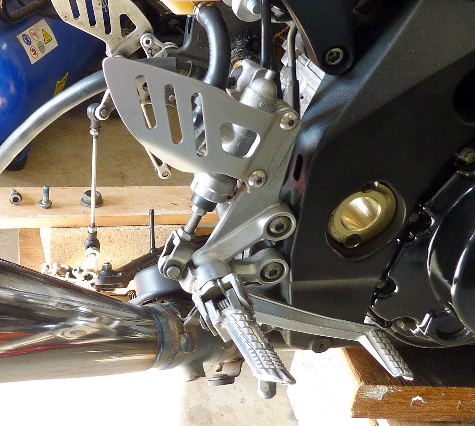 BikeTech7 GSXR 1000 K5/K6 Suspension Swingarm and Shock