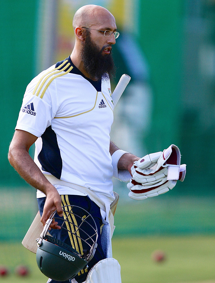 Hashim Amla World Number One Cricket Player | Sports Stars