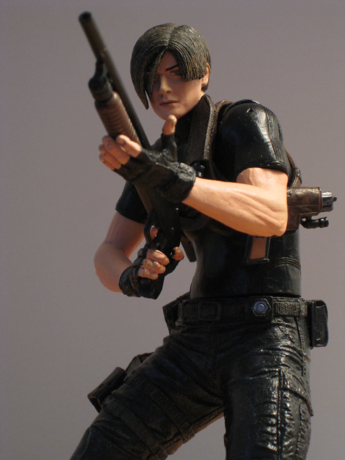 neca leon kennedy