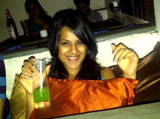 Nia Sharma 2018: Hair, Eyes, Feet, Legs, Style, Weight & No Make-up