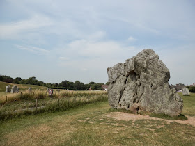 By E.V.Pita (2013) Avebury, stone circle and megalithic sanctuary  (UK) / Por E.V.Pita (2013) Avebury (UK), círculo de piedra y santuario megalítico