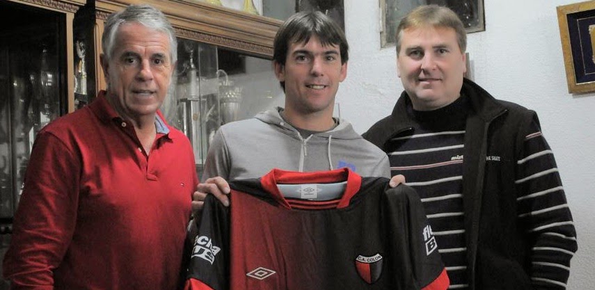 FÚTBOL DE SANTA FE Yamil Garnier se incorporó a Colón