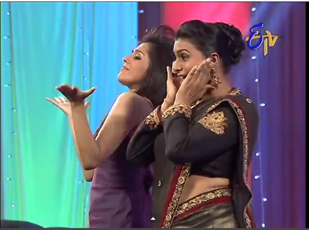 Roja hip folds in jabardasth comedy show Roja hip folds in jabardasth comedy show