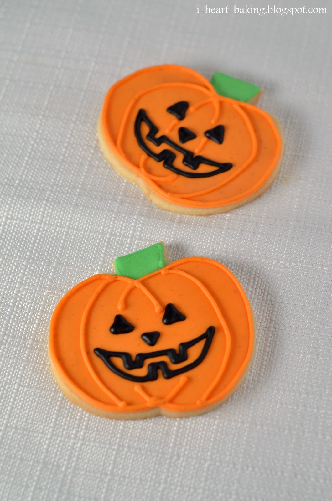 i heart baking! halloween cookies jackolantern pumpkin spice cookies