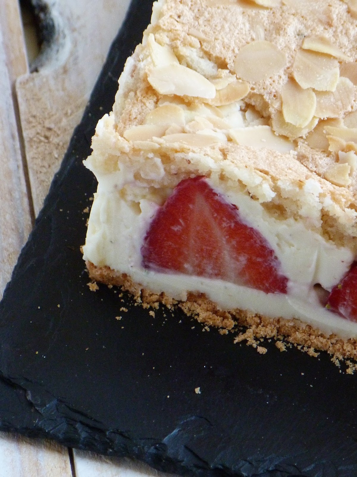 Chic, Chic, Chocolat... Fraisier au mascarpone et chocolat blanc