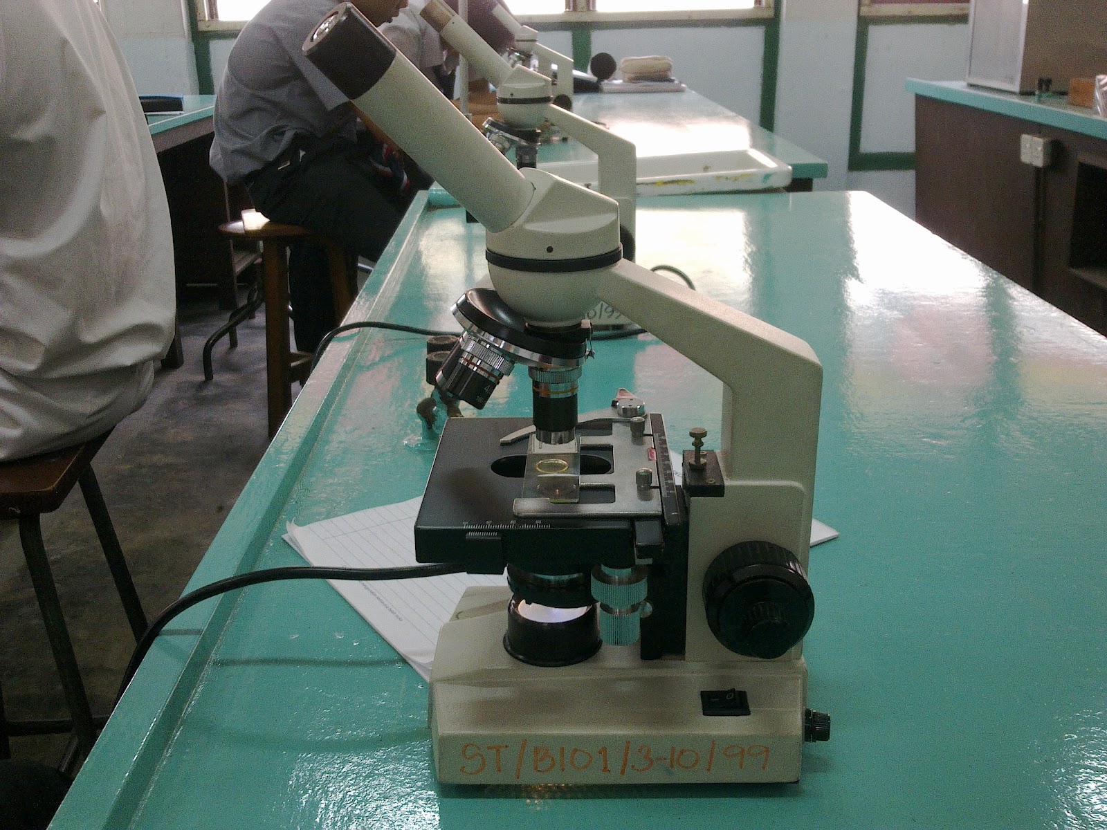 BIOLOGY FORM 6 Experiment 1 Measurement of cell size using microscope