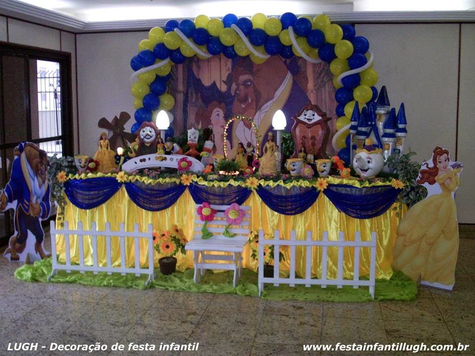 A Bela e a Fera (decoração tradicional luxo) decoração de festa infantil com o tema A Bela e a Fera
