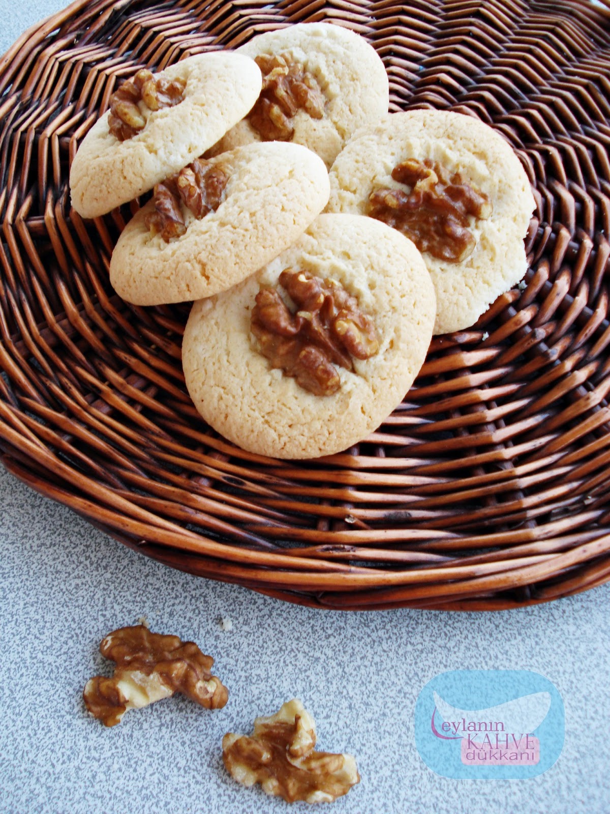 CEVİZLİ KUM KURABİYE Leyla�nın Kahve Dükkanı