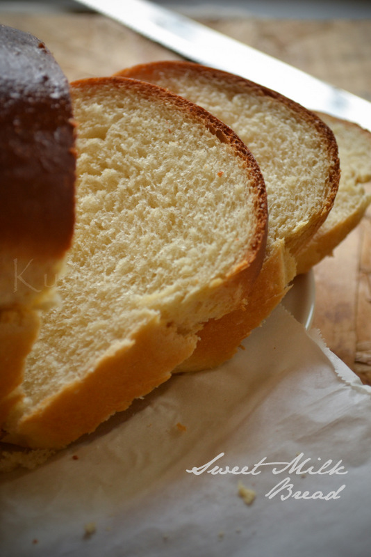 WHITE BREAD / SWEET MILK BREAD kurryleaves