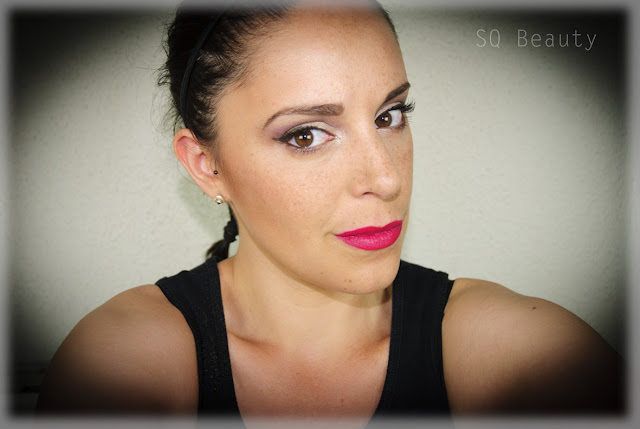 Maquillaje de día a noche labios fucsia, fuchsia lips intense makeup Silvia Quiros