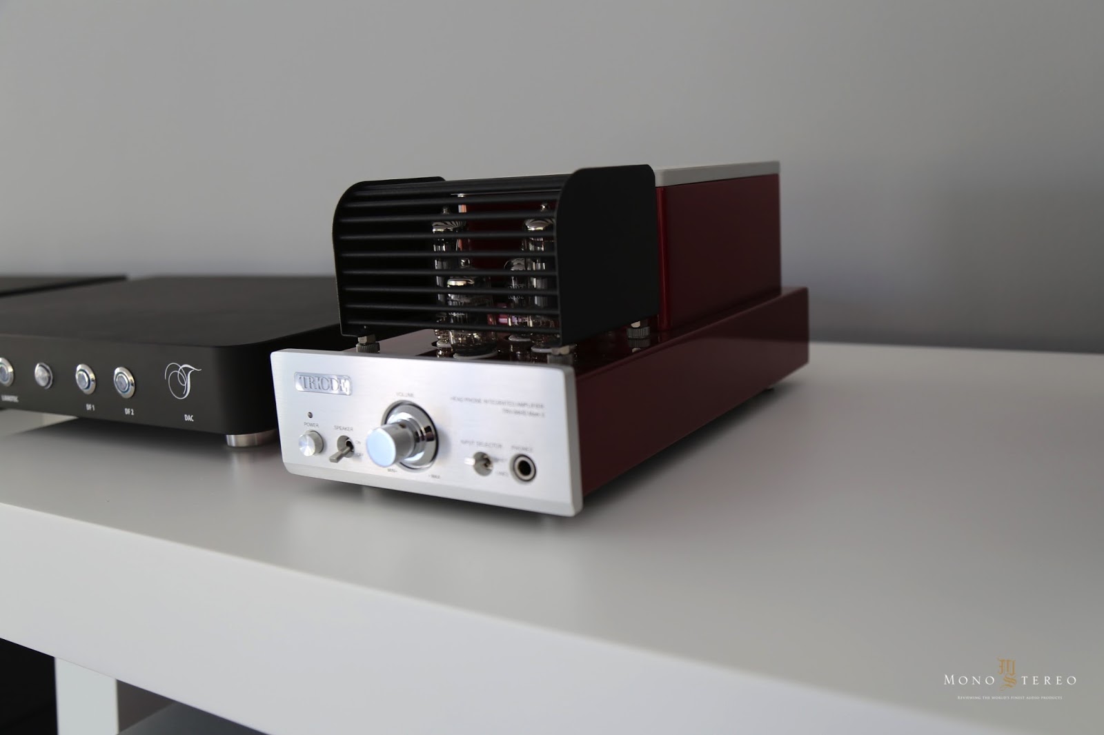 Mono and Stereo HighEnd Audio Magazine Ultimate Audio store grand opening