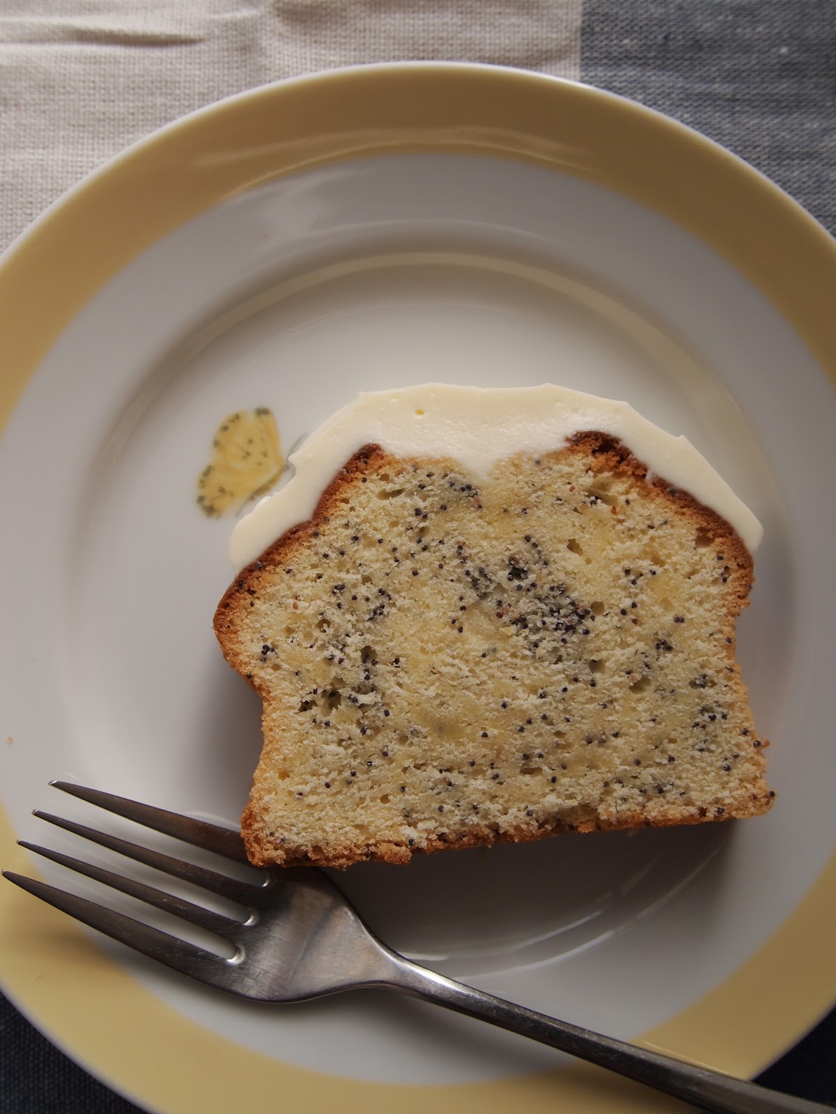 Green Banana レモンポピーシードケーキ