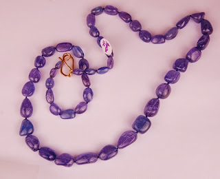 Blue/purple random shaped tanzanite beads