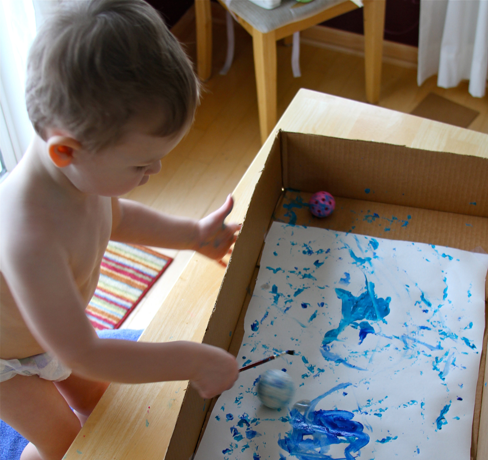 Holly's Arts and Crafts Corner Toddler Art Activity Wiffle Ball Painting