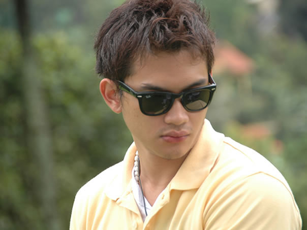 Entertainment September 2012 Entertainment September 2012