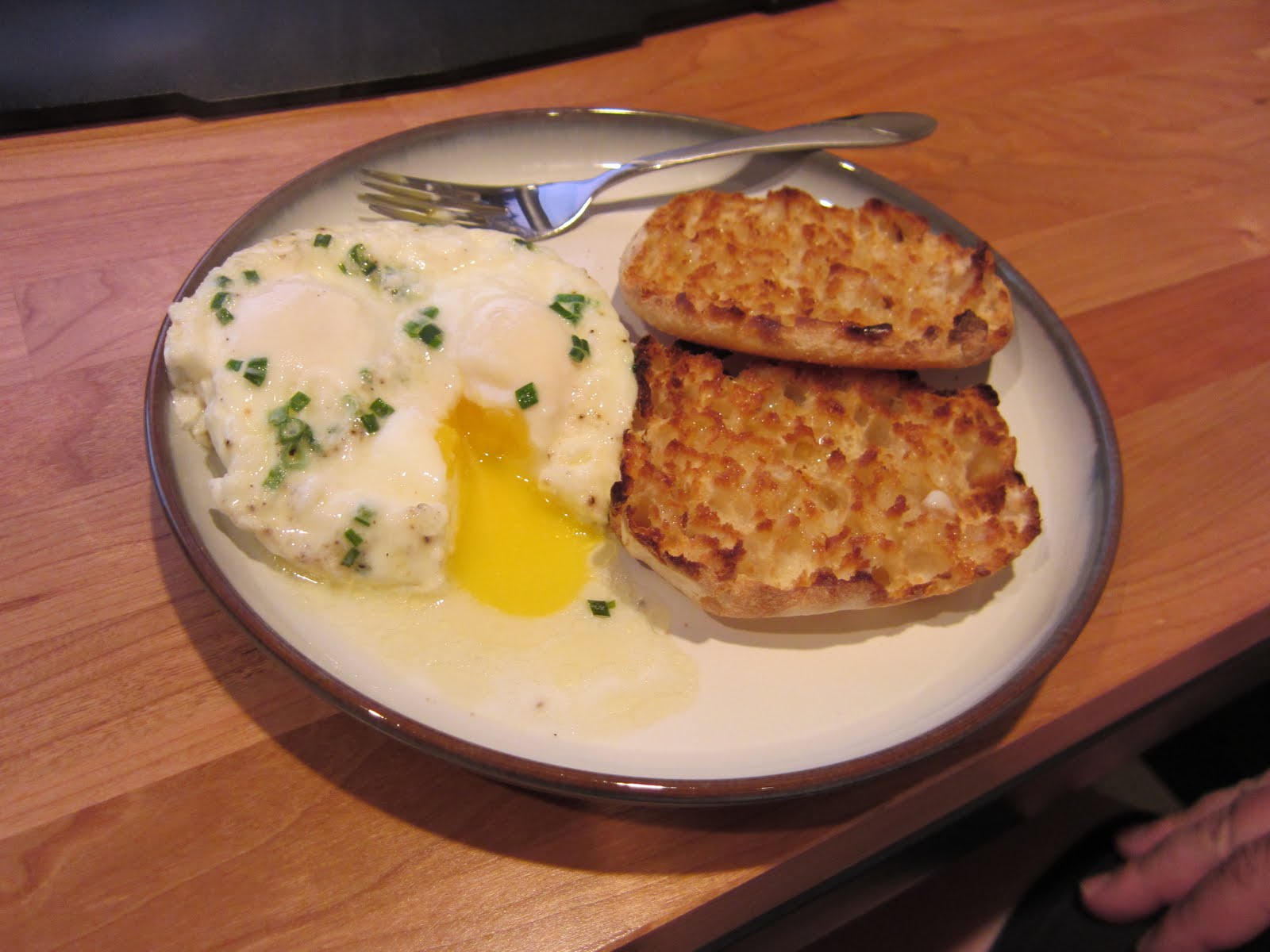 See Kate Cook! Eggs en Cocotte