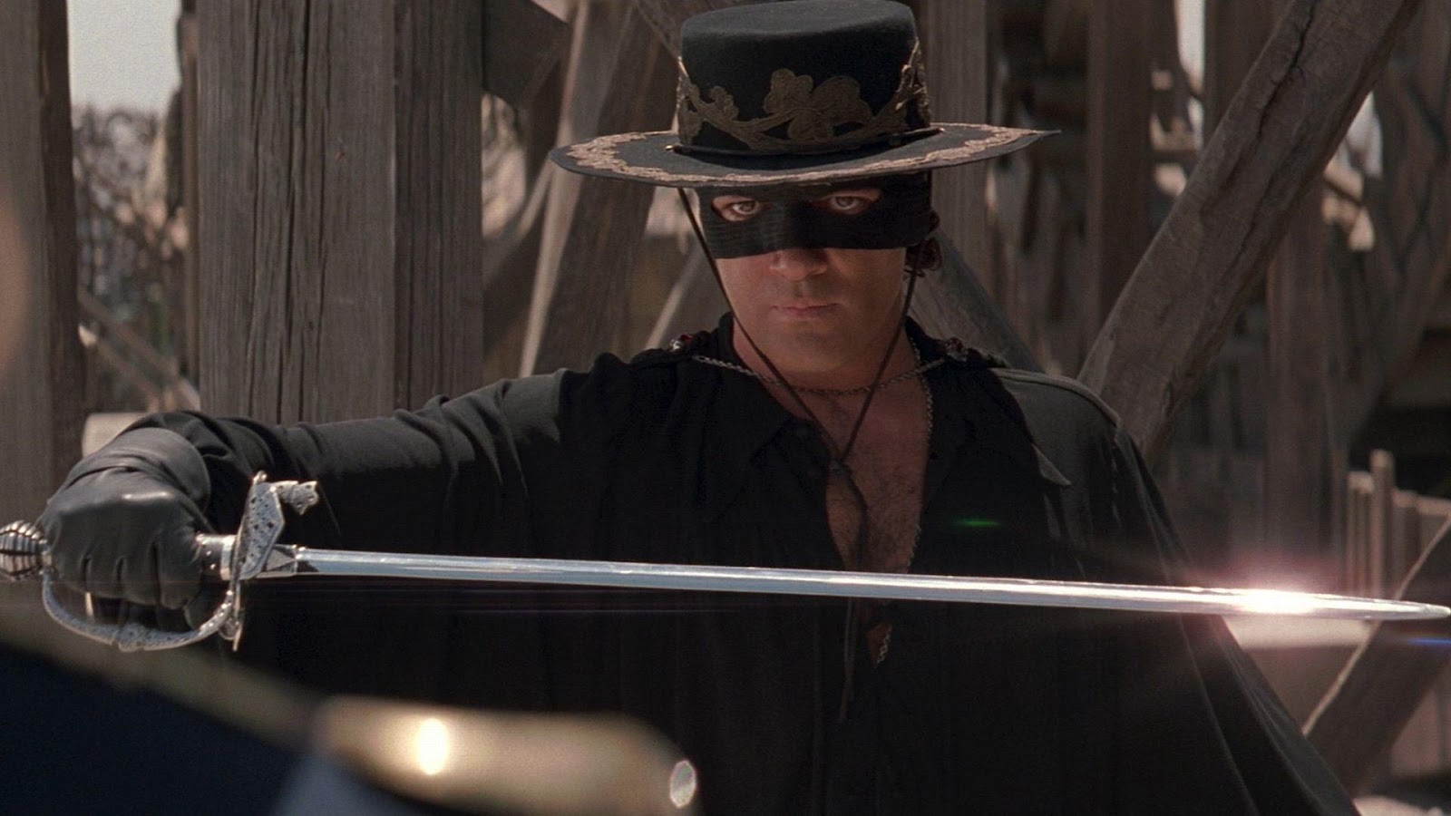 Movie Review: The Mask Of Zorro (1998) | The Ace Black Blog