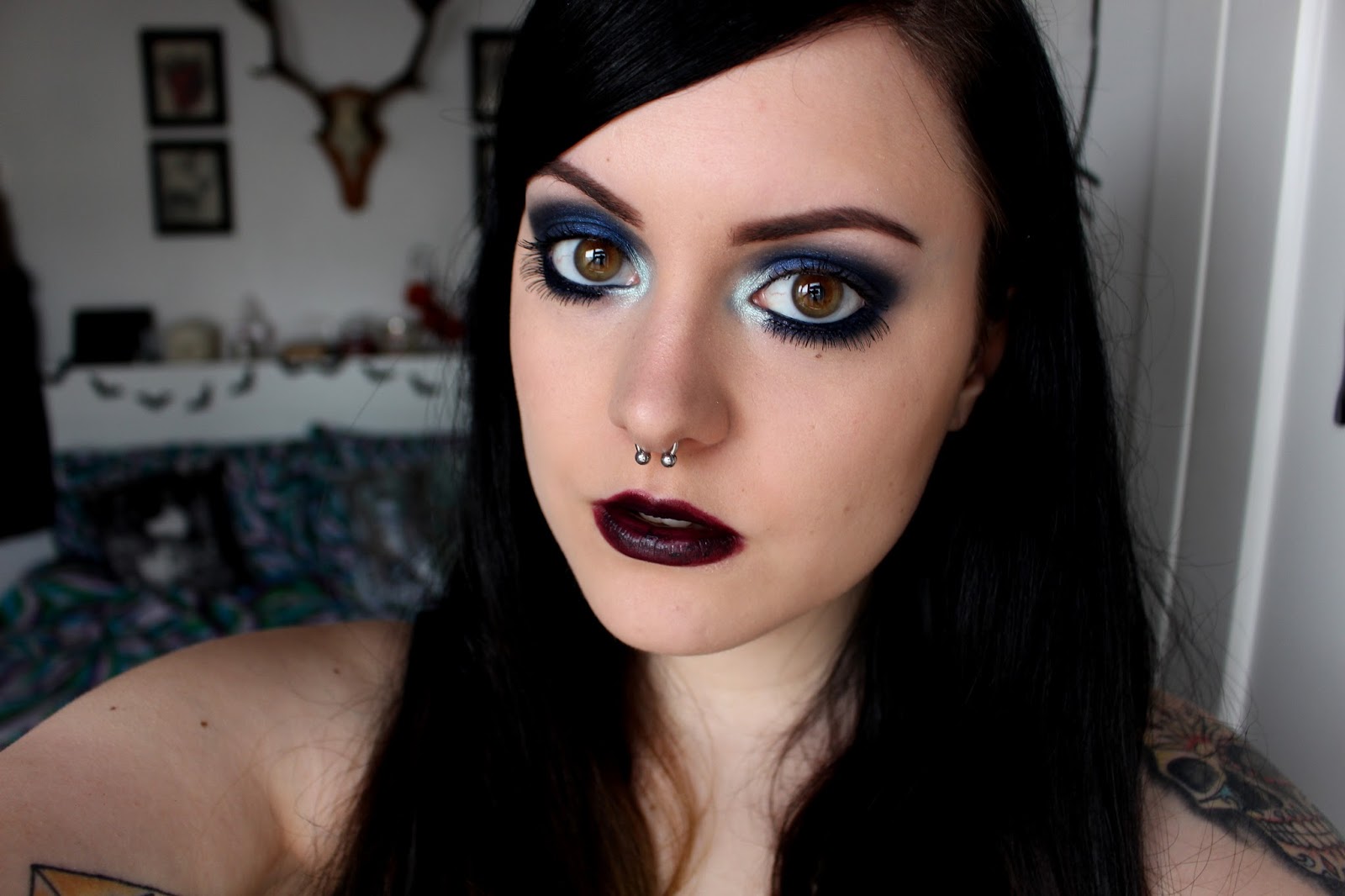 KITTENMOUSTACHE: Video: Taylor Momsen Inspired Blue Smokey Eye