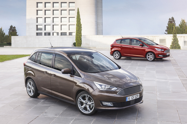 Ford Grand C Max im Test Siebensitzer Van mit Schiebetüren AUTO 