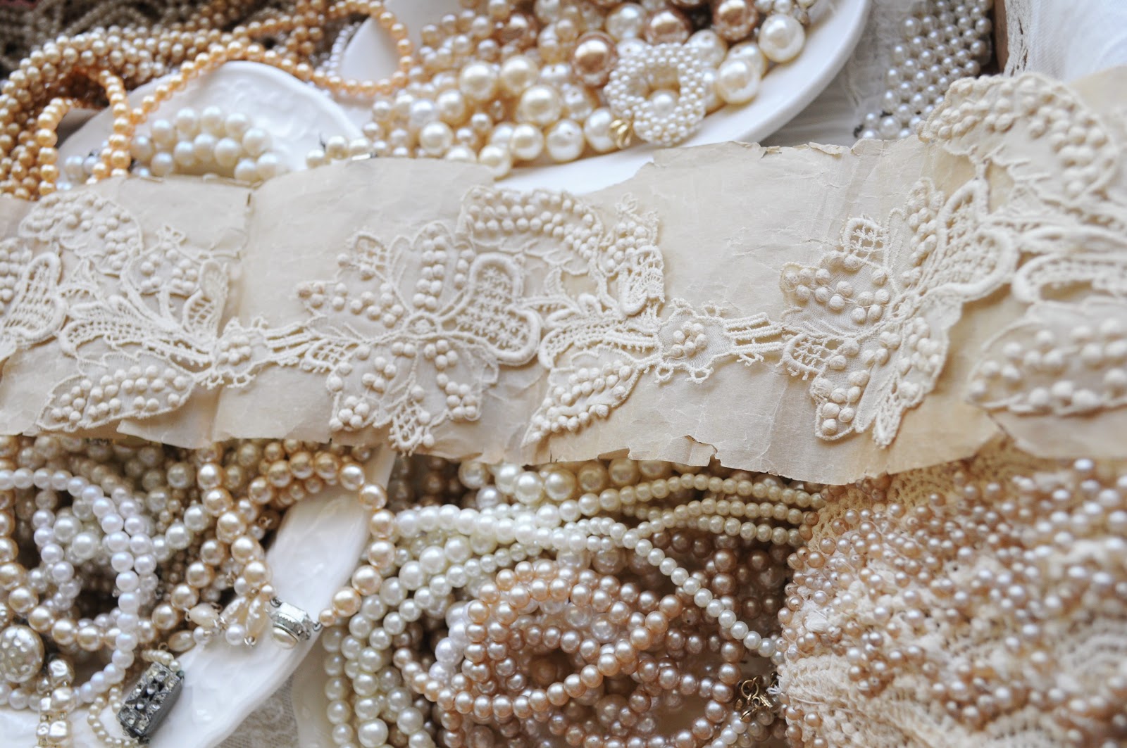 Pearls and Lace Thursday #136 "THAT KIND" of Lace with Pearls.