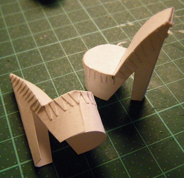 Fashion Doll Shoes More experiments with polymer clay