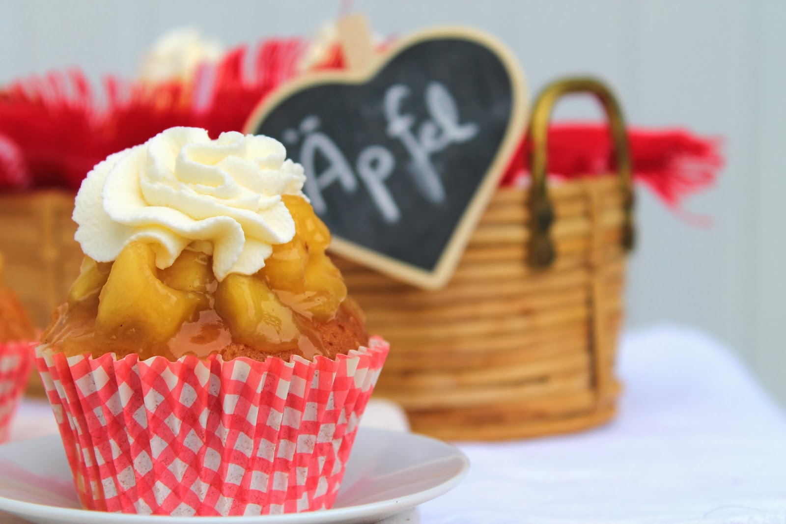 Apple Pie Cupcakes