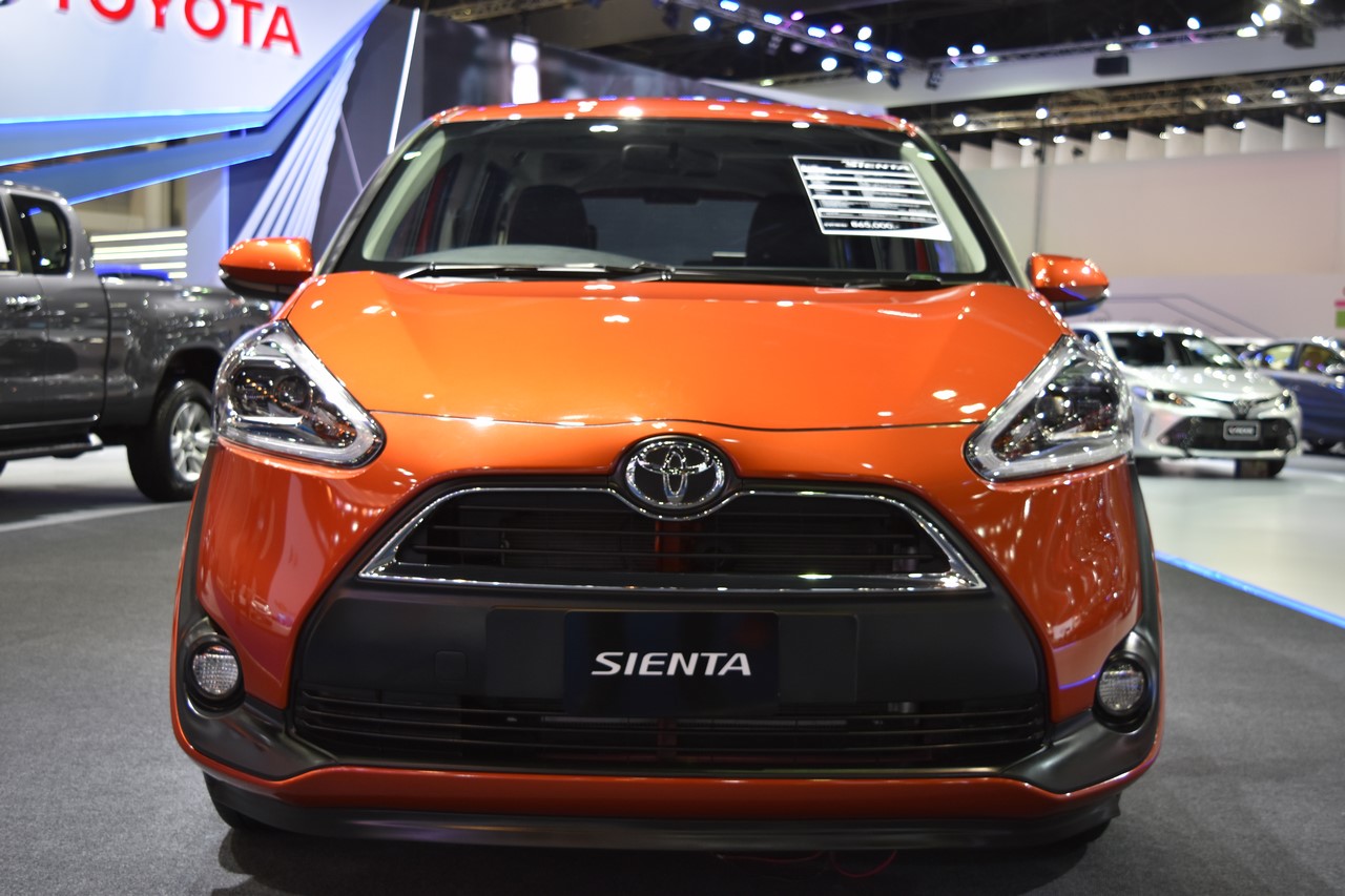 Menggali Potensi Aerodinamika: Modifikasi Aero Kit Toyota Sienta