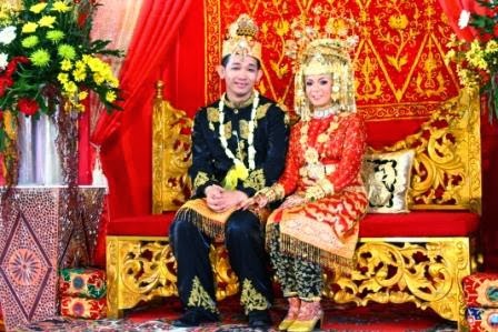 Download this Adat Pernikahan Aceh Merupakah Salahsatu Prosesi Yang Ada picture