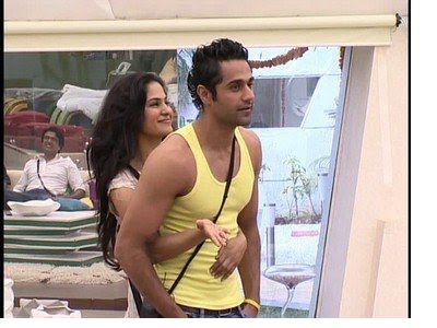 Veena Malik Nude Controversy