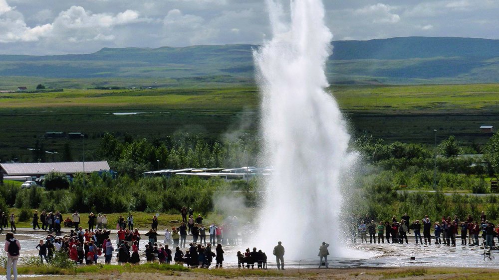 Travel Ideas & Tips Geysers Explosions The Great Hydrological Phenomenon!