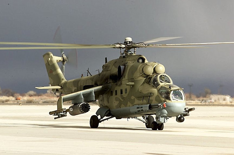Mi-24 HIND Combat Helicopter