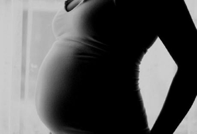 Έγκυος ξυλοκοπήθηκε από τον σύζυγό της   Νοσηλεύεται σε κρίσιμη κατάσταση   Αχαΐα