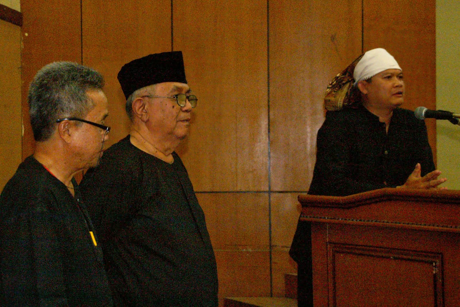 Pembukaan Pameran Foto 3 Generasi. 2009